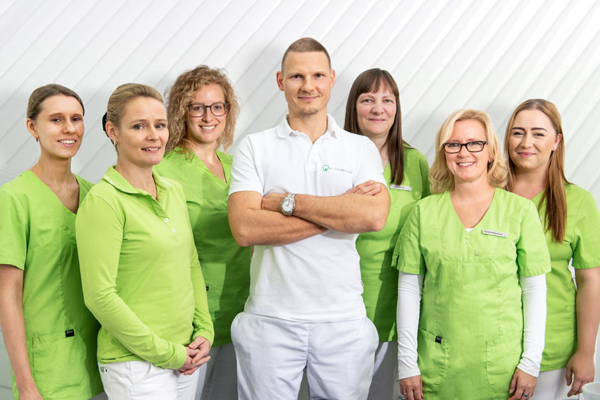 Das Team der Zahnarztpraxis Dr. Timo Bachmann